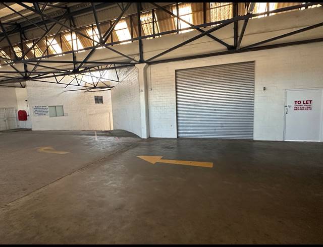 640M² WAREHOUSE TO LET IN PAARDEN EILAND